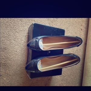 ANN TAYLOR HERLS PUMPS👠